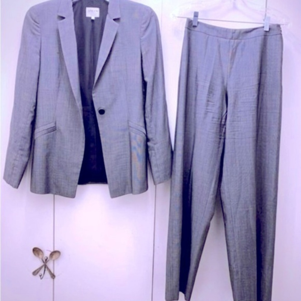 Vintage Womens Armani gray pant suit size 4